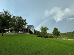 585 Worsham Rd, Farmville, VA 23901