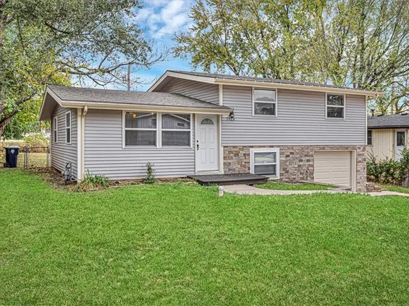 7723 N Avalon St, Kansas City, MO 64152