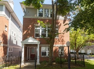 4922 S Cornell Ave #A, Chicago, IL 60615