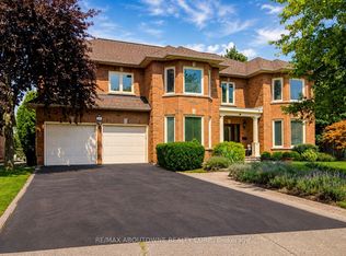1471 The Links Dr, Oakville, ON L6M 2P2