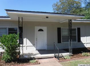 410 Ruth Rd NW, Arab, AL 35016