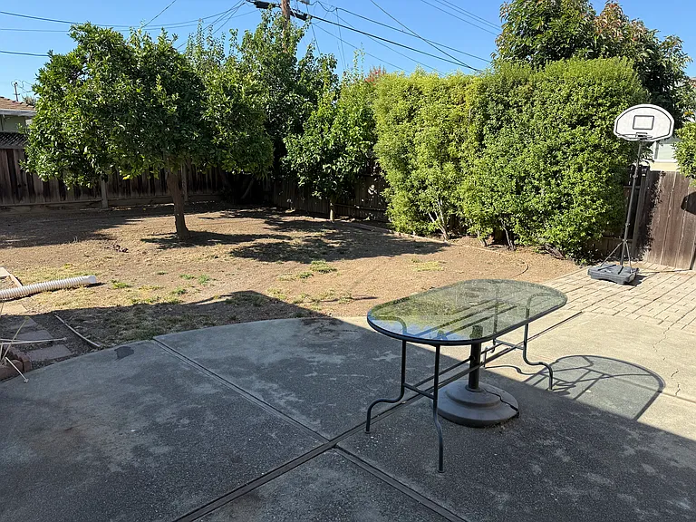 3378 Vanderbilt Way — Photo 30