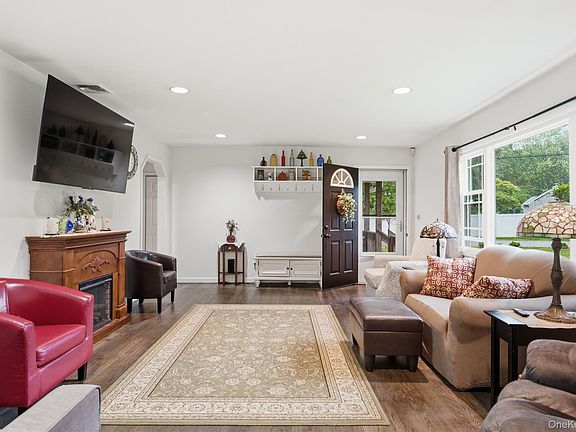 5th image of 3 Parkside Avenue