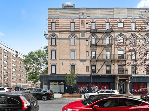 152 Boerum Street image 15 of 15