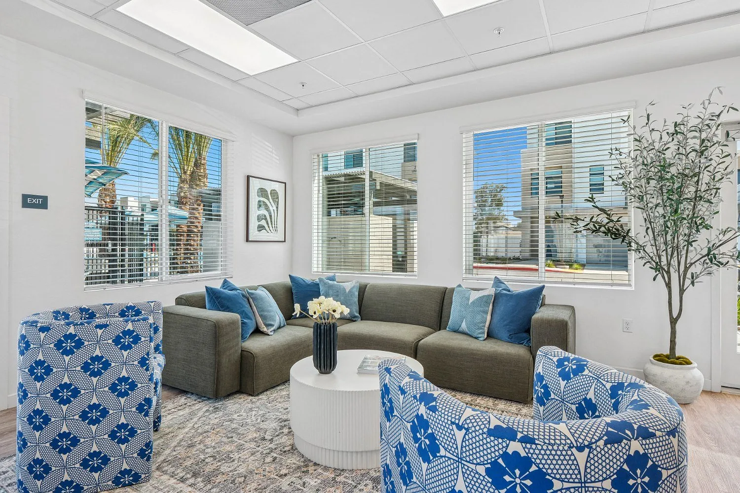 Altitude Apartments — Photo 4