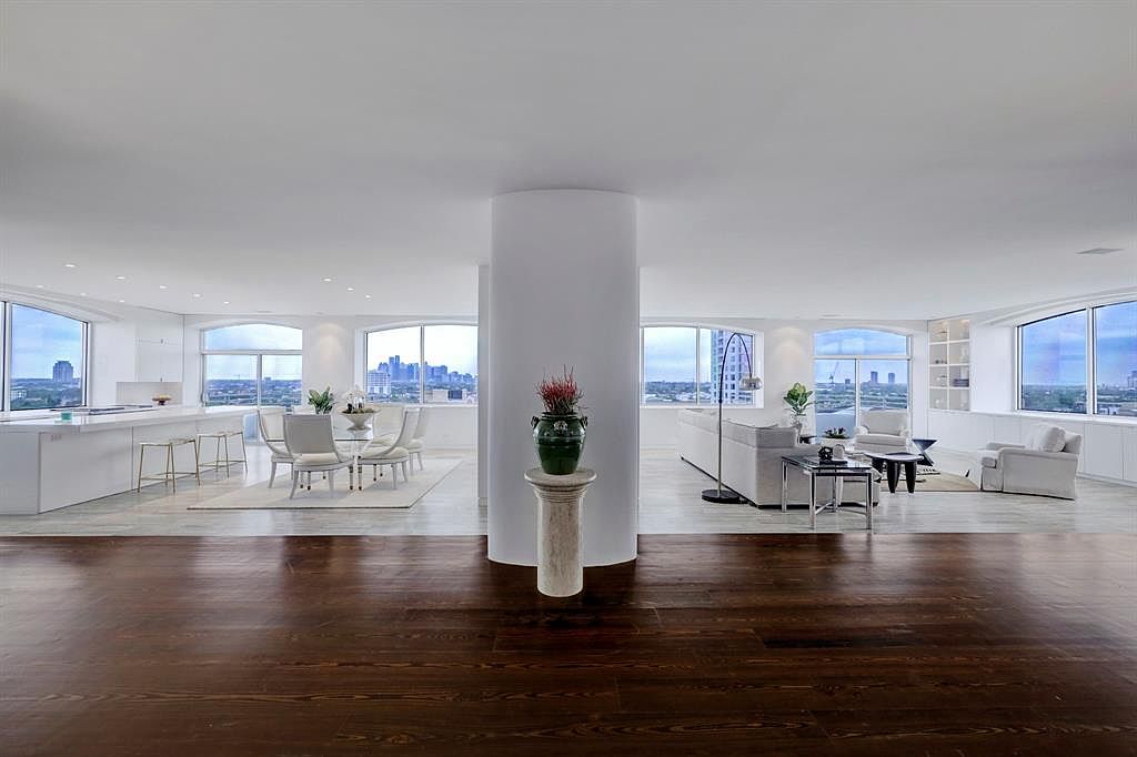 Picture of 6 Best Off-Grid Power Systems for Apartments That Maximize Small Spaces