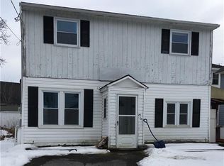 29 1/2 Paris Rd, New Hartford, NY 13413