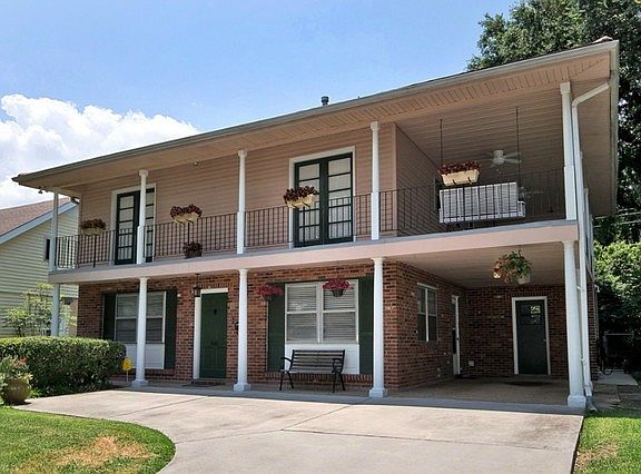 2nd image of 2521 Ramsey Dr