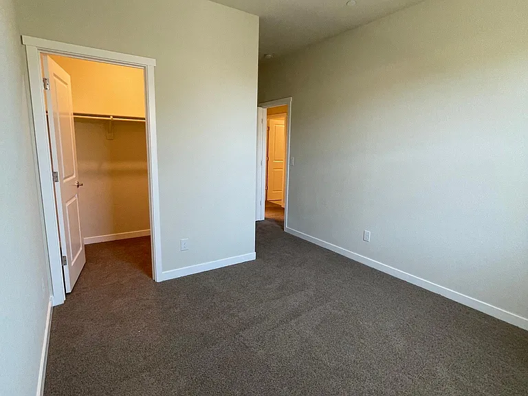 3506 Pelican Ct — Photo 10