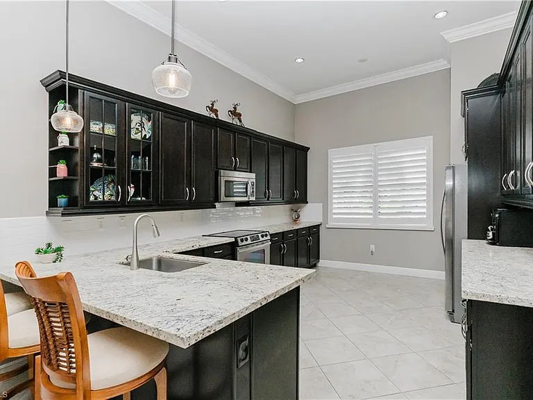 5265 Messina St — Photo 3