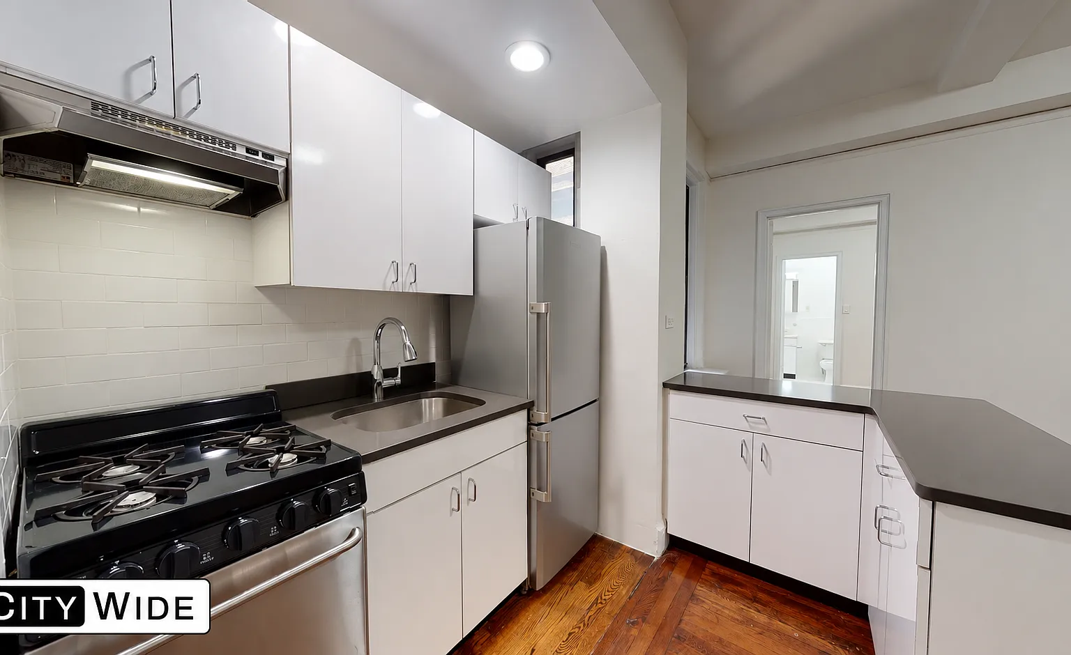 140 East 46th Street — Photo 3