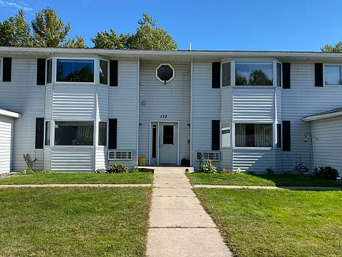 172 W Hill Rd Photo 1