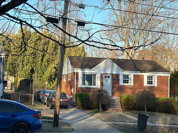 3rd image of 11305 Schuylkill Rd