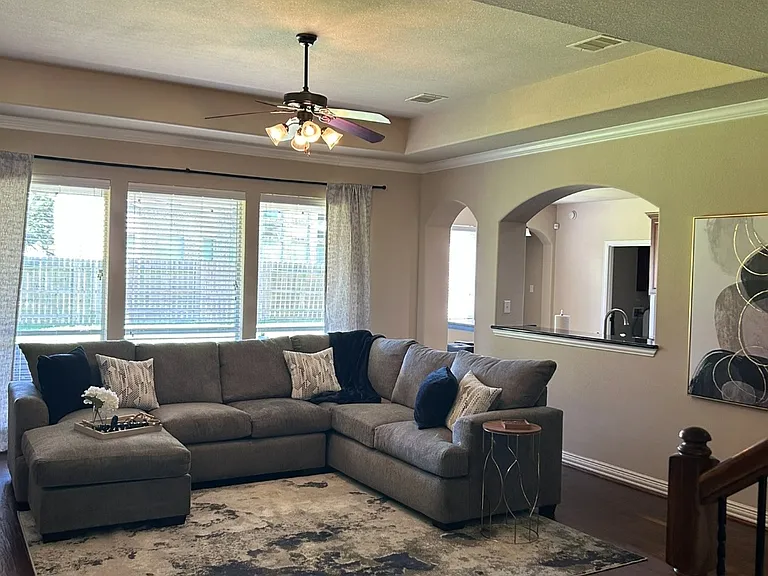 11902 Cedar Creek Dr #5 — Photo 5