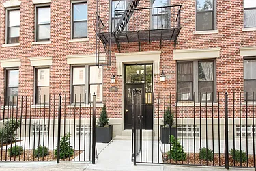 382 Prospect Place in Prospect Heights
