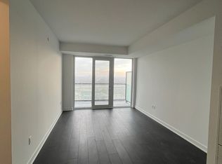 105 Oneida Cres #LPH08, Richmond Hill, ON L4B 0H6