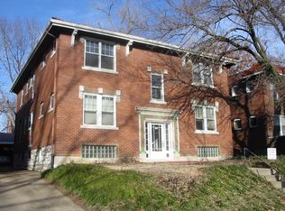 1177 Moorlands Dr APT 2S, Saint Louis, MO