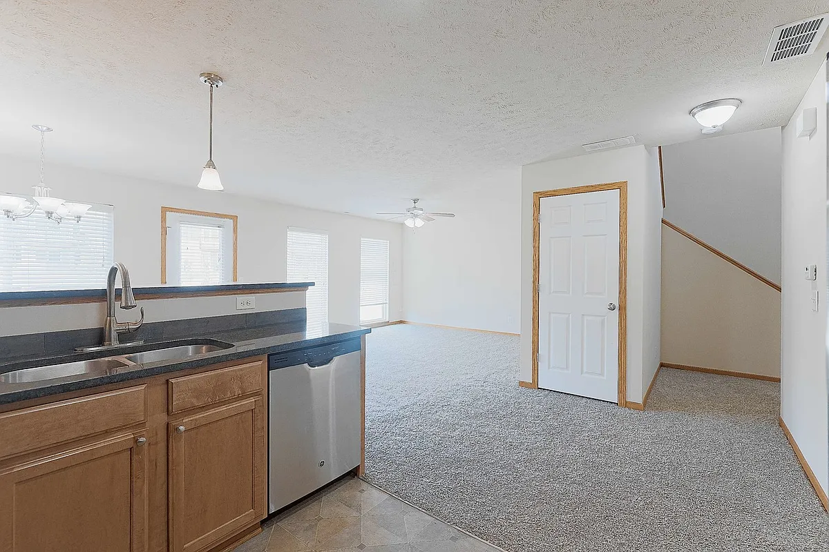 Building Photo - 6145 Franciscan Dr