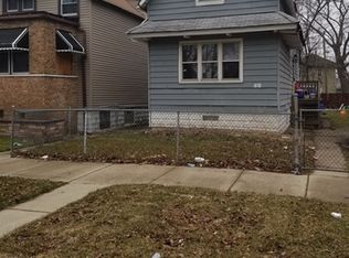 11611 S Princeton Ave, Chicago, IL