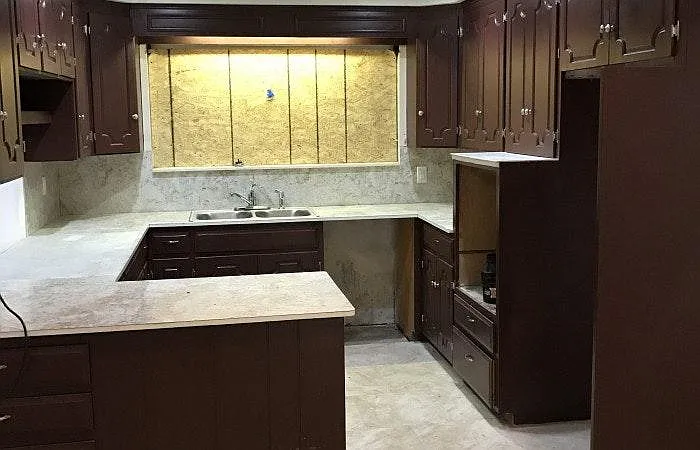 4 bed, 3.5 bath, 2600 sqft, $2,800 — Photo 3