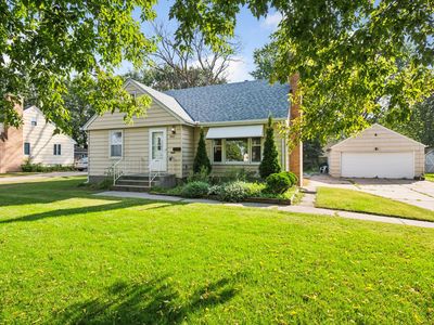 7921 Stevens Ave S, Bloomington, MN, 55420