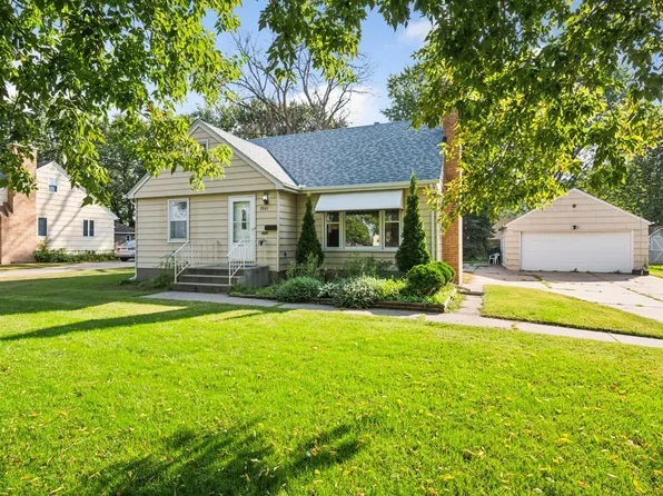 7921 Stevens Ave S, Bloomington, MN 55420