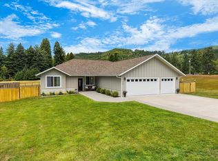 116 Club Dr, Crescent City, CA 95531
