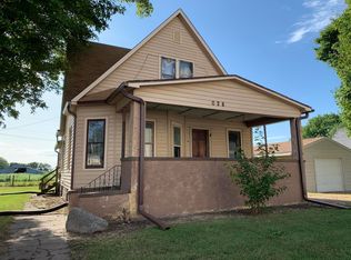 28 Beech St, Boxholm, IA 50040