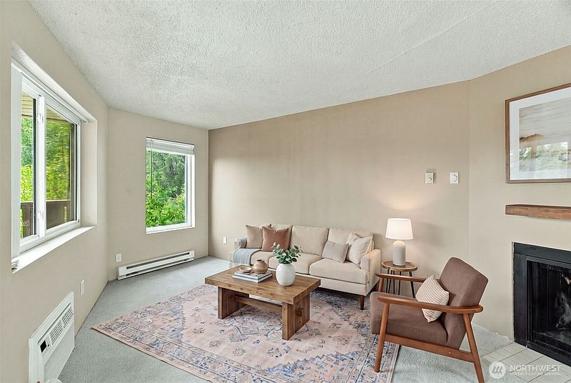 5th image of 10321 E Main Avenue #202