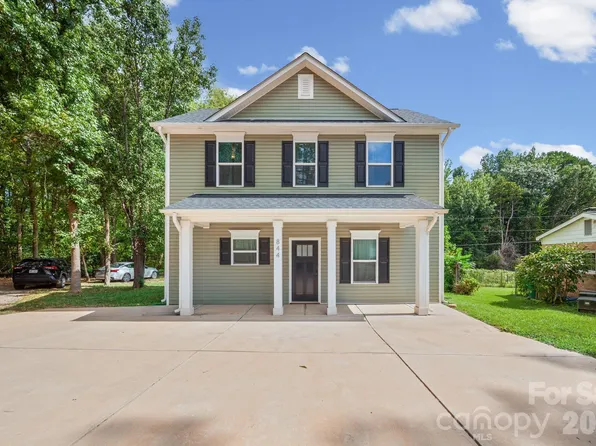 844 Matthews School Rd, Matthews, NC 28105