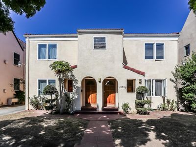 1339 S Bronson Ave, Los Angeles, CA, 90019