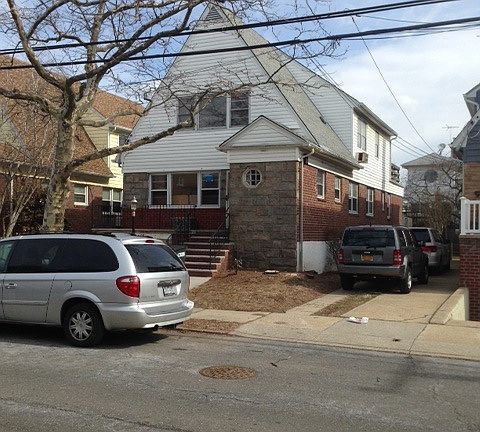 4th image of 428 Beach 134th St #1
