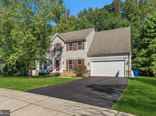 406 Arnold Dr, Florence, NJ 08518