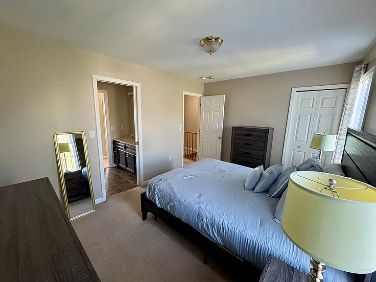 212 Birchtree Ct — Photo 13