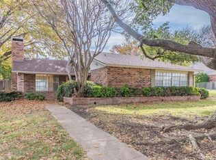 1902 Linda Ln, Richardson, TX 75081