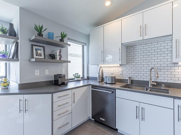 3rd image of 400 N 1st St APT 311