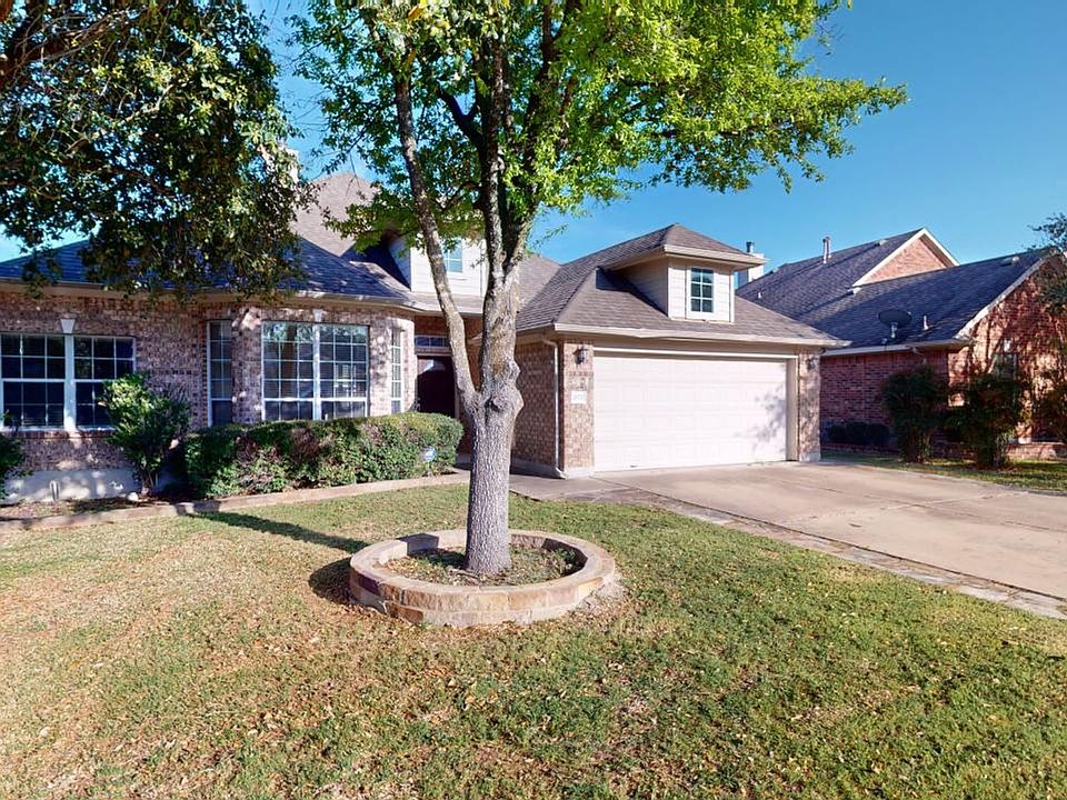 1st image of 20717 Bellerive Dr