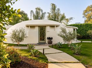 1097 S Los Robles Ave, Pasadena, CA 91106