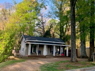 1706 Rainbow Dr, Greensboro, NC 27403