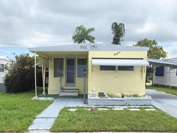 707 49th Avenue Dr W, Bradenton, FL 34207