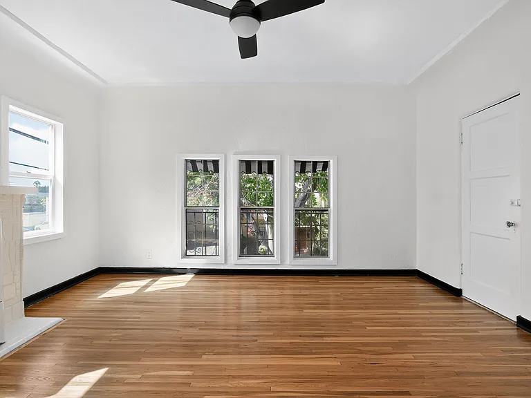 314 N Orange Grove Ave #106 — Photo 14