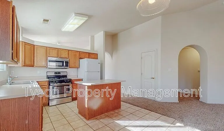 7605 Kentwood Ave NW — Photo 6