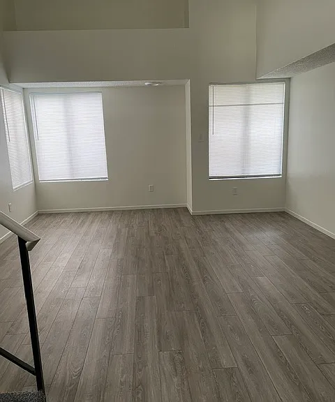 2408 Gosford Rd #U — Photo 4