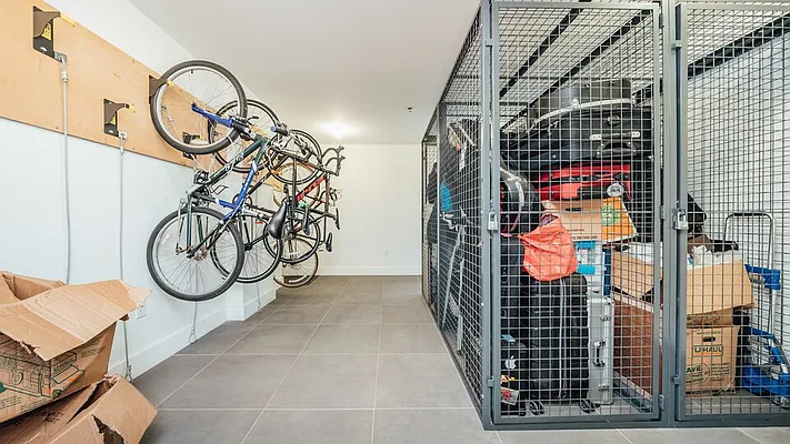 Rented by Nooklyn NYC LLC | media 8