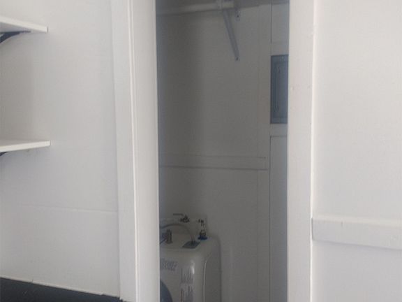 Walk in Closet - Storage