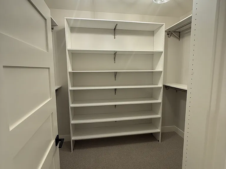 4518 Maple Ave — Photo 35