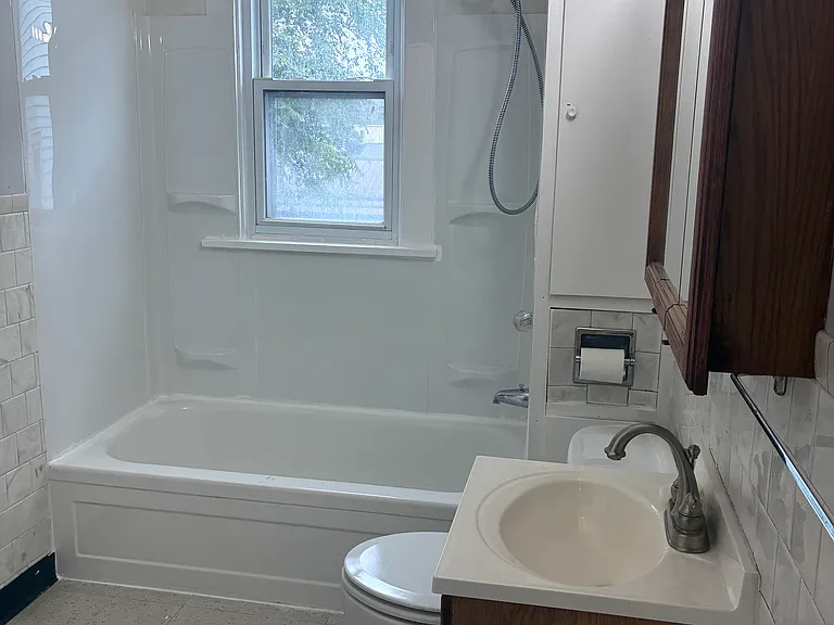 16 Greeley St #2 — Photo 12