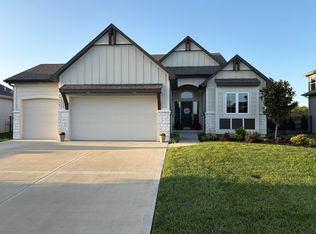 25470 W 144th St, Olathe, KS 66061