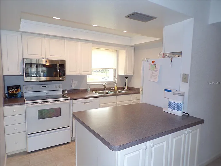 311 Garvin St #407A — Photo 16