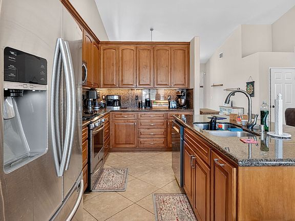4th image of 1528 Knoll Park Gln